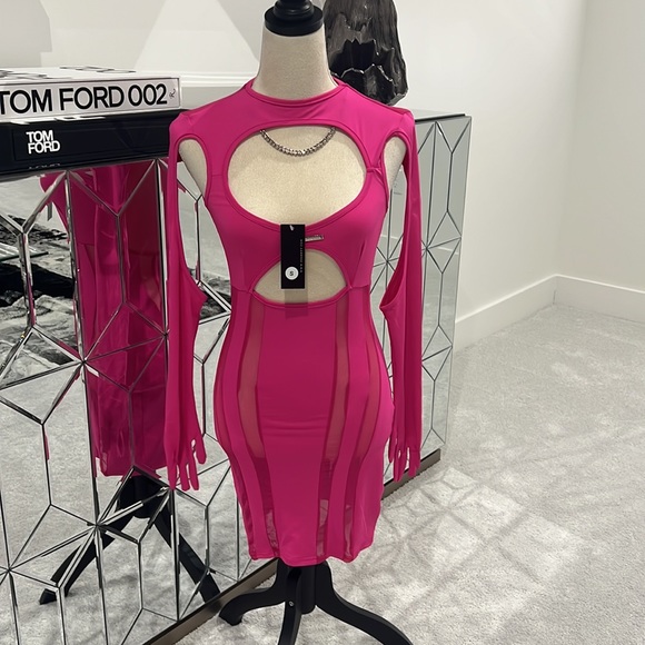 Mini Dress - Picture 4 of 6